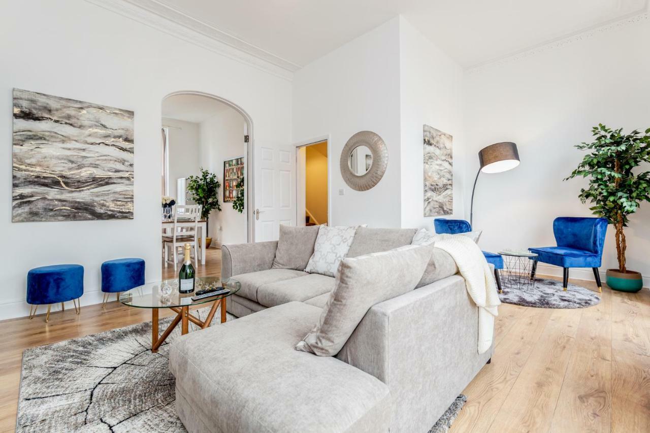 Bright & Spacious 4Beds Home - Kensington High Street-Olympia Londra Dış mekan fotoğraf