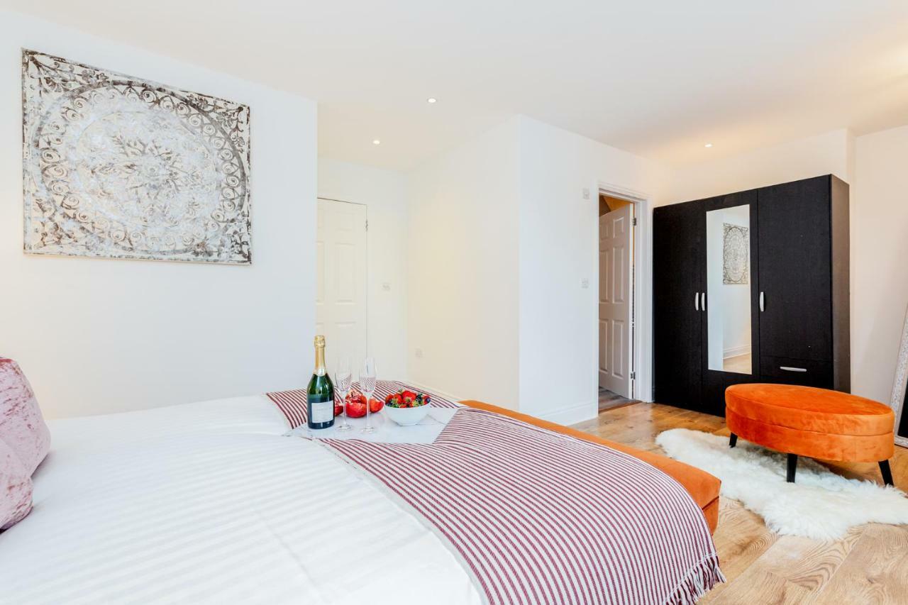 Bright & Spacious 4Beds Home - Kensington High Street-Olympia Londra Dış mekan fotoğraf
