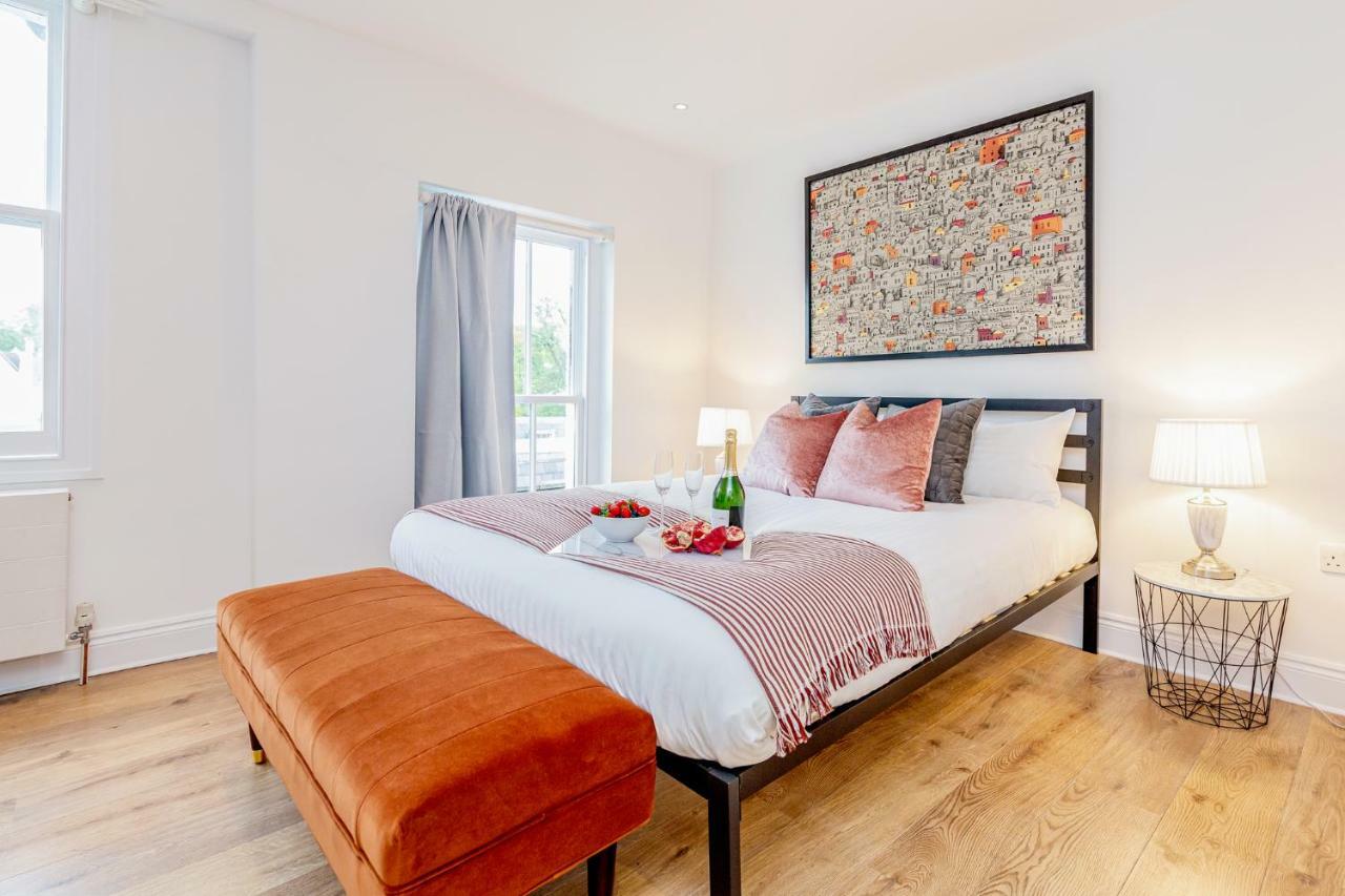 Bright & Spacious 4Beds Home - Kensington High Street-Olympia Londra Dış mekan fotoğraf