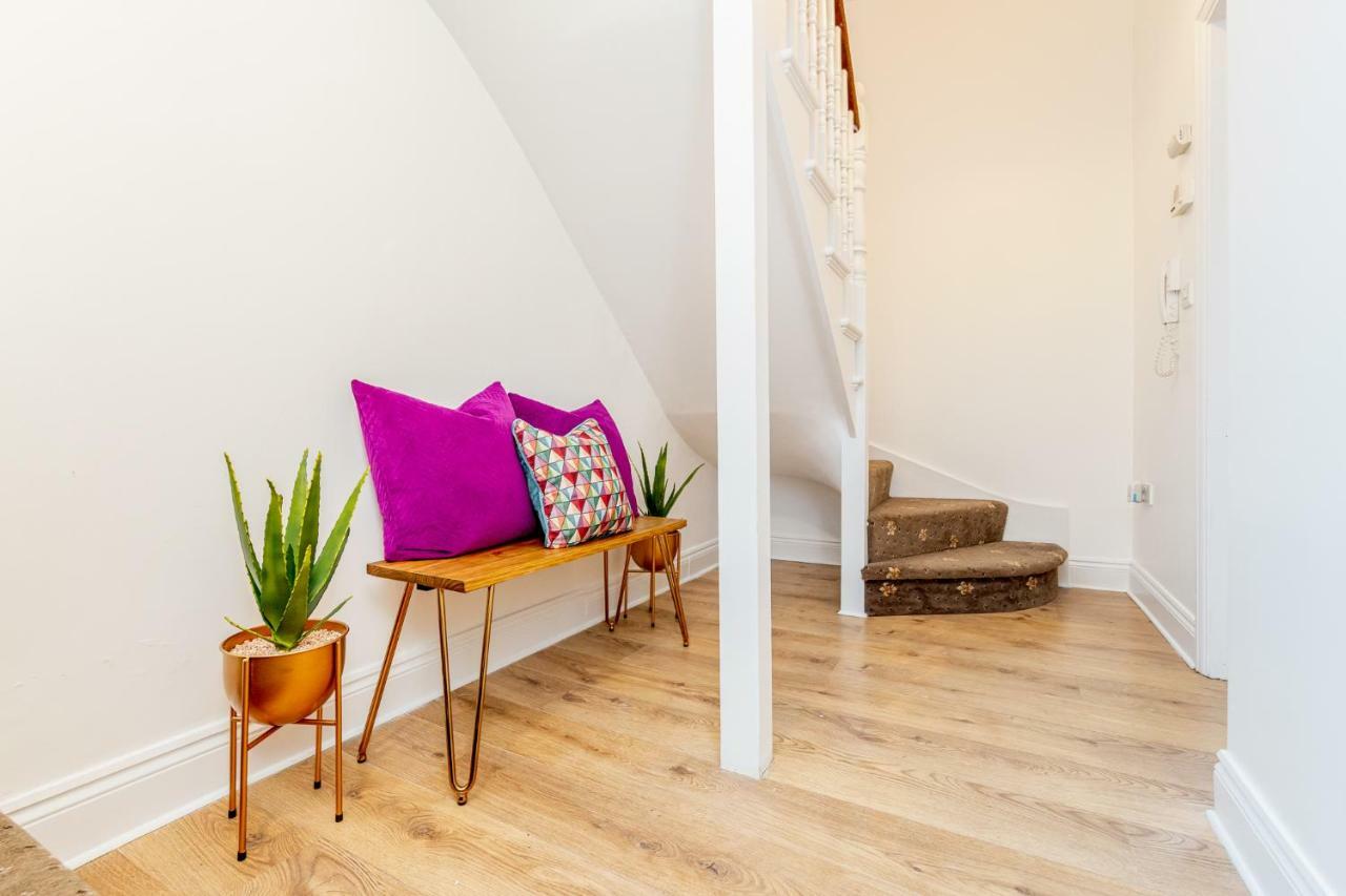 Bright & Spacious 4Beds Home - Kensington High Street-Olympia Londra Dış mekan fotoğraf